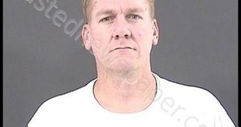 HOLLEY, JAMES ANDREW | 2019-11-29 13:22:00 Roanoke County, Virginia Booking