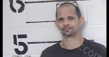 REED, KENNETH DAVID | 2019-12-17 10:05:00 Chase County, Kansas Booking