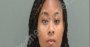 VALLES, KIANA IMANI | 2019-12-23 17:30:00 Darlington County, South Carolina Booking