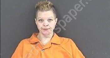 BLACKWELL, ANGELA KARENE | 2019-12-23 15:43:00 Roanoke County, Virginia Booking