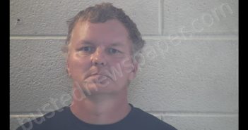 <B>VERNON</B> <B>RAY</B> <B>ANGEL</B> #, Pulaski County, Kentucky - 2019-12-30 22:05:00
