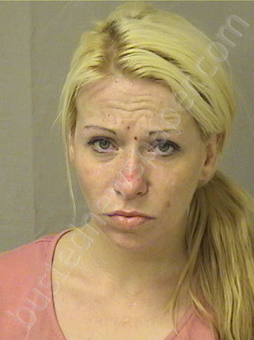 DAVIS, TIFFANY RENAY #, Wood County, West Virginia - 2020-01-06 12:30:00