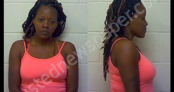 HALL TONYA MOORE | 2020-01-16 17:08:29 Craven County, North Carolina Booking
