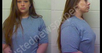 HARRELL ARIEL ELIZABETH | 2020-01-17 06:40:29 Craven County, North Carolina Booking