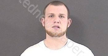 ROBERTS, HUNTER MONTAGUE | 2020-01-17 19:58:00 Roanoke County, Virginia Booking