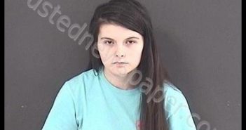 EPPERLY, ALISHA DAWN | 2020-01-17 19:14:00 Roanoke County, Virginia Booking