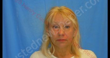 LINDA L. HUTCHISON | 2020-01-21 14:08:00 Henry County, Missouri Booking