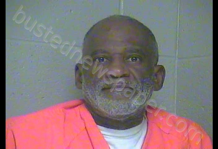 ROBERT ANTHONY RICHARDS #, Woodford County, Kentucky - 2020-01-27 23:48:00