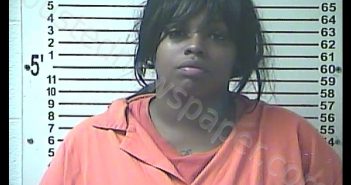 LAJORDIN ALEXIS KIRKSEY | 2020-01-29 22:23:00 Hardin County, Kentucky Booking