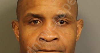 BLOXOM, LARRY DARNELL JUNIOR | 2020-03-12 20:07:00 Jefferson County, Alabama Booking