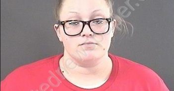 HUNT, SAMANTHA LEIGH | 2020-04-01 14:55:00 Roanoke County, Virginia Booking
