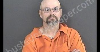 OLIVER, DONALD RAY JUNIOR | 2020-04-01 01:52:00 Roanoke County, Virginia Booking