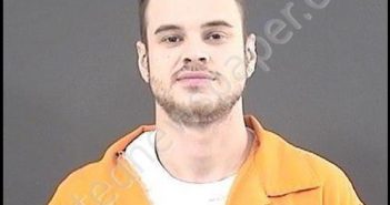 SLAUGHTER, JESSE WADE | 2020-04-08 14:08:00 Roanoke County, Virginia Booking