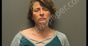 SPARKS,ANGELA MARIE | 2020-04-09 15:44:00 Garland County, Arkansas Booking