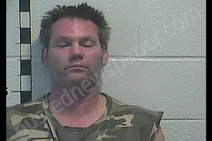 LONNIE DAVID SHARPE JR #, Shelby County, Kentucky - 2020-04-09 01:42:00