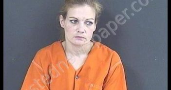 BARR, LISA DAWN | 2020-04-10 16:08:00 Roanoke County, Virginia Booking