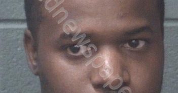 MOBLEY, CURTIS JASON, JR | 2020-04-21 Onslow County, North Carolina Booking