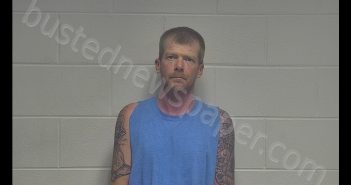 ELI NMN WALKER | 2020-04-25 05:31:00 Oldham County, Kentucky Booking