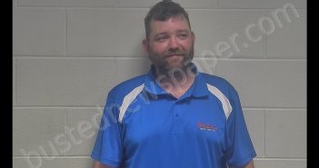 THOMAS ANTHONY HOWARD | 2020-05-04 14:18:00 Oldham County, Kentucky Booking