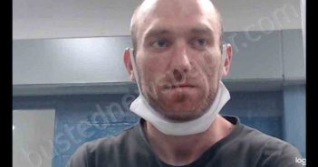 MOORE, CHRISTOPHER LEE | 2020-05-16 16:05:00 Kanawha County, West Virginia Booking