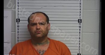 <B>MATTHEW</B> <B>CHARLES</B> <B>GIBSON</B> #, Wayne County, Kentucky - 2020-05-17 21:29:00