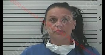 KIMBERLY FAYE MCDANIEL | 2020-06-15 16:13:00 Hancock County, Mississippi Booking