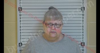 LURA COX | 2020-06-19 09:30:00 Taylor County, Kentucky Booking