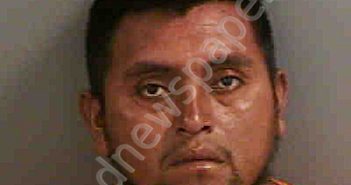 MORALESLOPEZ,FROEBEL BALDEMAR | 2020-07-17 Collier County, Florida Booking