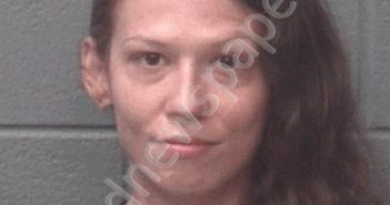 LACHAPELLE, JENNIFER LYNN | 2020-08-25 Onslow County, North Carolina Booking