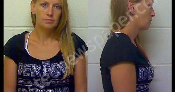 HOTT AMY MICHELLE | 2020-08-27 12:43:53 Craven County, North Carolina Booking