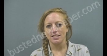 STEFFANIE GARNER | 2020-08-27 15:59:00 Lawrence County, Missouri Booking