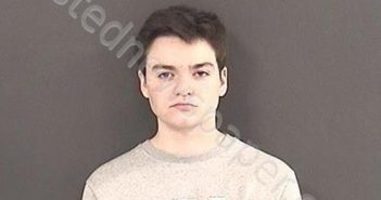 EASTERLING, TYLER XAVIER | 2020-09-11 19:00:00 Roanoke County, Virginia Booking