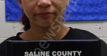 ELIZABETH ANNABEL CARVER | 2020-09-18 21:53:00 Saline County, Missouri Booking