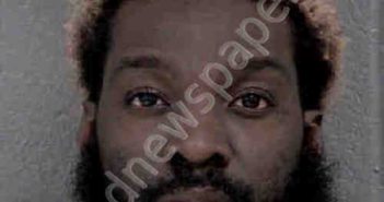 HOLLEY-<B>LONG</B>, DAYMON <B>CHRISTOPHER</B> #, Mecklenburg County, North Carolina – mugshot, - 2020-09-23 19:05:00