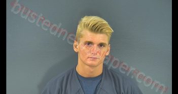 CHRISTOPHER R LUTRELL | 2020-09-24 20:49:23 Russell County, Kentucky Booking