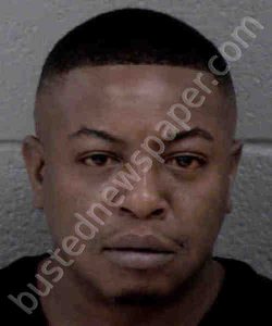 JAMES, BRODERICK WESLEY | 2020-09-26 01:53:00 Mecklenburg County, North Carolina Booking