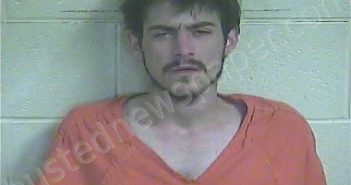 LEWIS, JACOB | 2020-10-08 19:26:00 Three Forks, Kentucky Booking