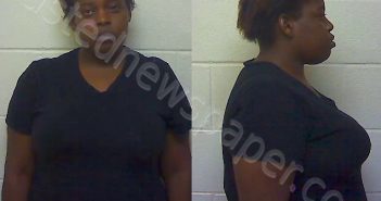 READE CAROLYN ANN | 2020-10-12 18:05:00 Craven County, North Carolina Booking