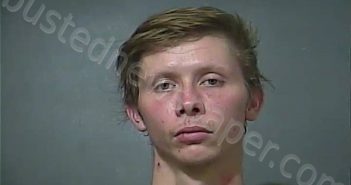 STEADMAN, JOSHUA AARON | 2020-10-27 17:21:39 Vigo County, Indiana Booking