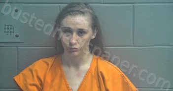 CRUM, JAYDE LESHEA | 2020-10-27 02:57:00 Scott County, Kentucky Booking