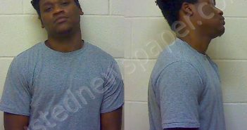 WIGGINS NAMEEK HOSEA | 2020-11-04 09:25:34 Craven County, North Carolina Booking