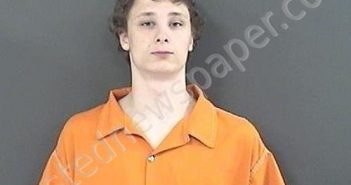 PERRY, DYLAN AUSTIN | 2020-11-06 19:00:00 Roanoke County, Virginia Booking