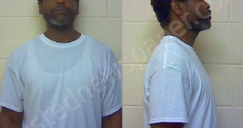 BAKER WILLIAM EARL | 2020-11-08 19:22:42 Craven County, North Carolina Booking
