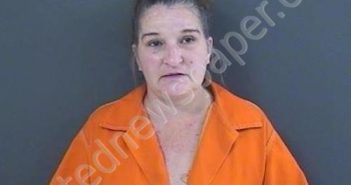 SIMMONS, LAUNIA ELSIE | 2020-11-16 04:01:00 Roanoke County, Virginia Booking