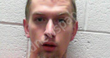 KROESSER, DEVON DAVIS | 2020-11-22 17:20:00 Kanawha County, West Virginia Booking