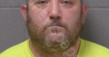 <B>HERNANDEZ</B>, <B>RAFAEL</B> <B>V</B> #, Will County, Illinois - 2020-11-28 21:12:00