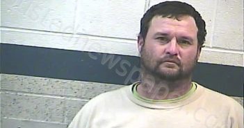 HURT, DANIEL SCOTT | 2020-12-04 19:05:00 Breckinridge County, Kentucky Booking