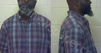 MOORE KENNETH RAY | 2020-12-04 03:43:29 Craven County, North Carolina Booking