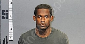 COLLINS, AKEEM DARRELL | 2020-12-04 18:30:00 Western Tidewater, Virginia Booking