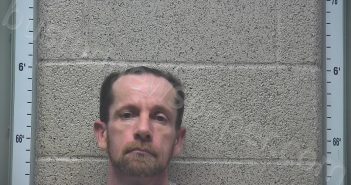 LONG, JONATHON JAKE | 2020-12-08 16:26:00 Henderson County, Kentucky Booking